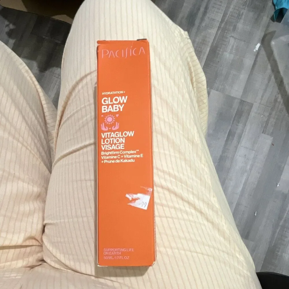 Pacifica Glow Baby VitaGlow Brightening Face Moisturizer Lotion 1.7 fl oz
